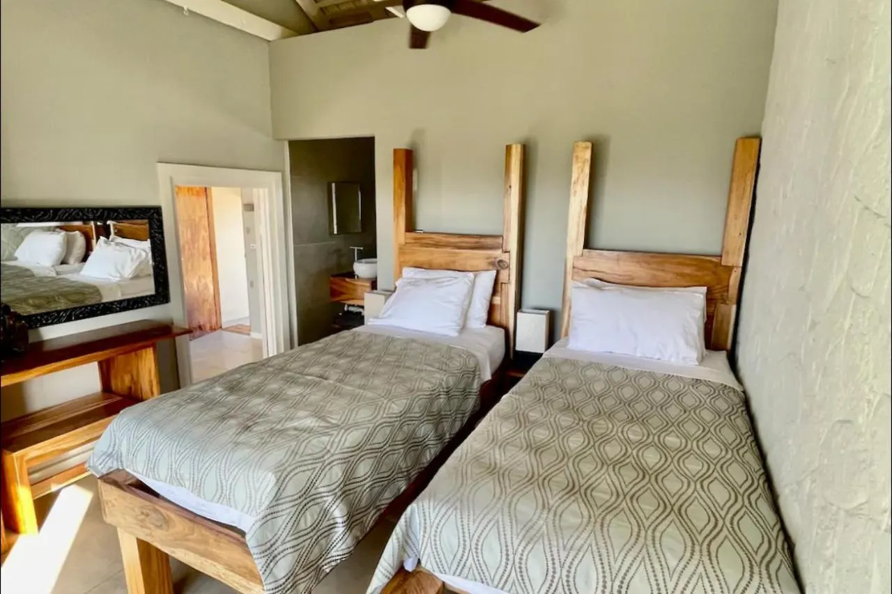 Διαμέρισμα Luxury Villa Located In Montego Bay, Jamaica